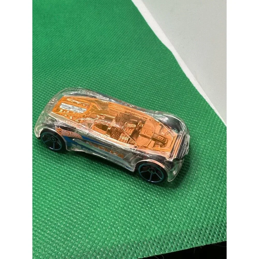 2013‎ Hot Wheels Nitrium Clear HW Triple Track Twister 5-Pack 1:64 Loose OH5 Car